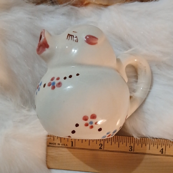 Charming Ceramic Pig Pitcher - Picture 8 of 11